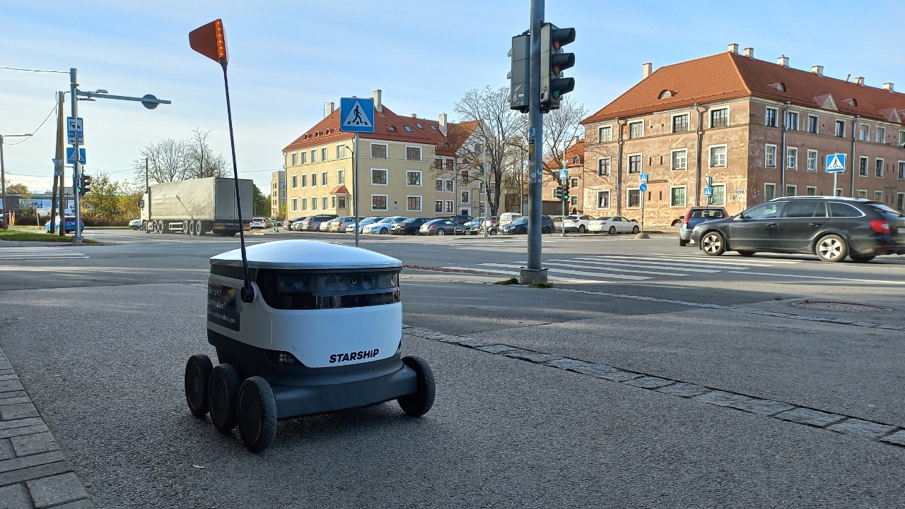 Starship Robot